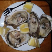 Ооо эти француженки...Перед вами не устоишь????
#устрицы #люблюустрицы #oysters #frenchoysters #вкусно