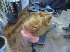 Прически на средние волосы от мастера Тарасова Алёна. Фото #26835