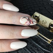 Покрытие гель-лаком от мастера Kristi Nails bar. Фото #29279