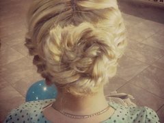 Прически на средние волосы от мастера Михайленко Нина. Фото #fl/5097
